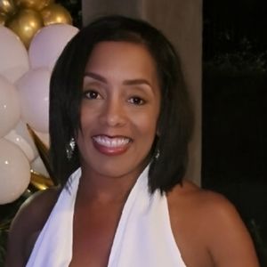 Meet your Posher, Telsia